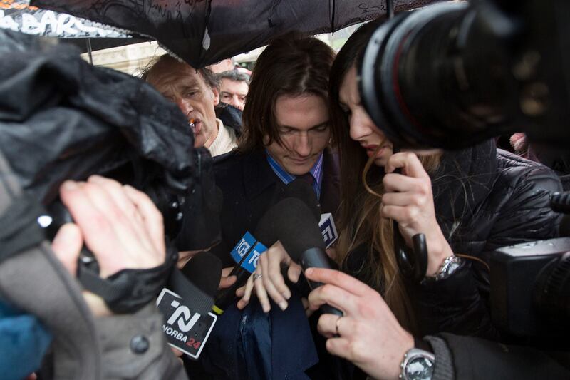 L'arrivo di Sollecito e dei suoi legali in Cassazione 6