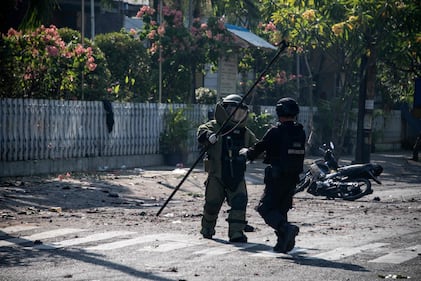 Indonesia, domenica di sangue nelle chiese 9
