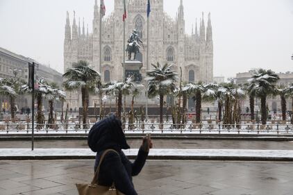 La neve imbianca Milano 11