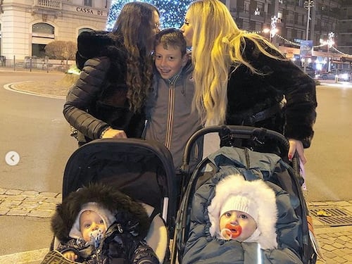 Paola Caruso ritrova il fratellastro del figlio Michelino: "Il nostro regalo di Natale"
