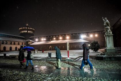 Maltempo, neve e gelo al Nord: disagi sulle strade 19