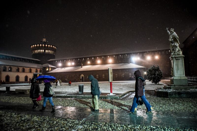 Maltempo, neve e gelo al Nord: disagi sulle strade 19