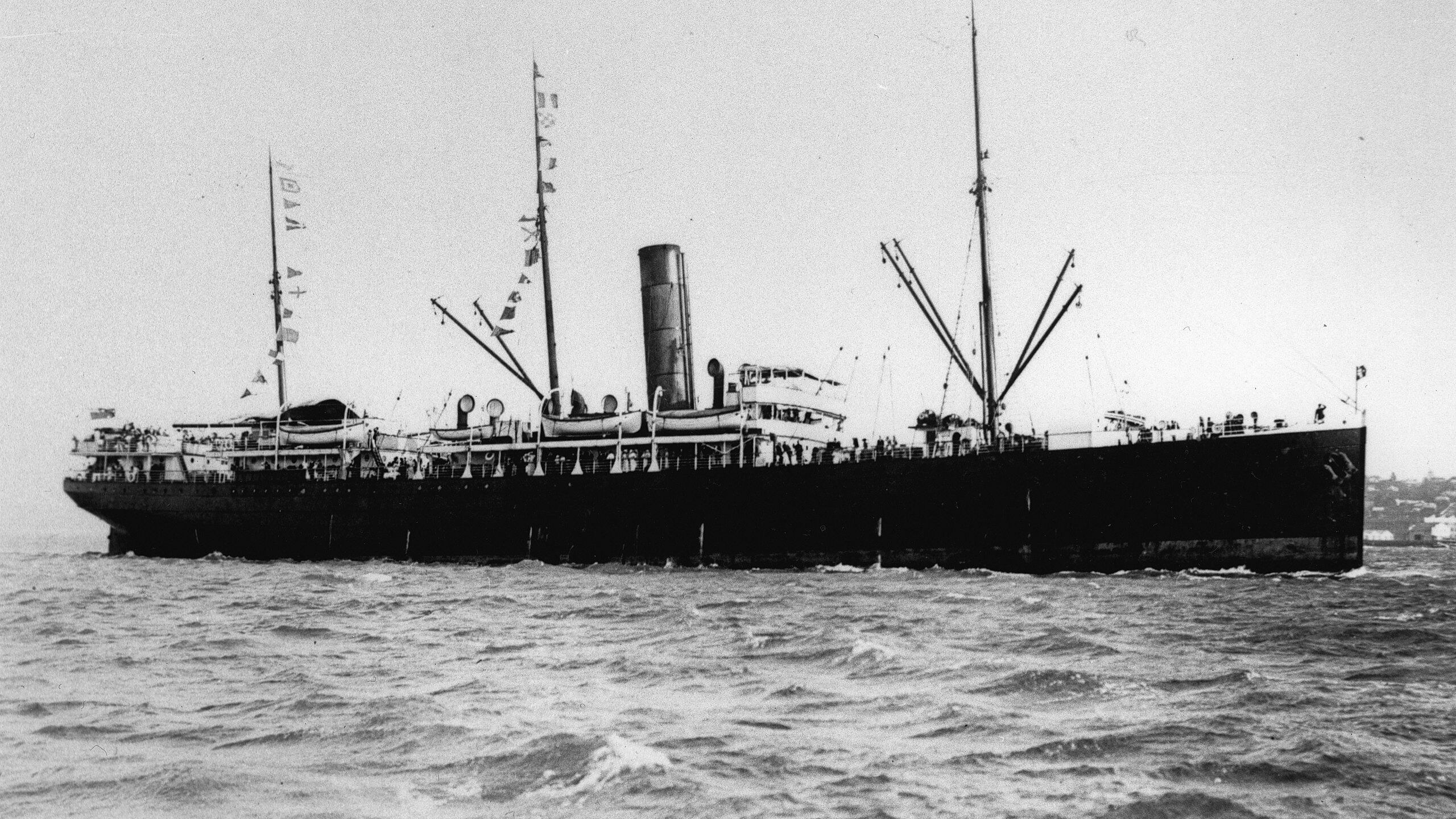 La strana storia della Warrimo, il piroscafo che "viaggiò" nel tempo