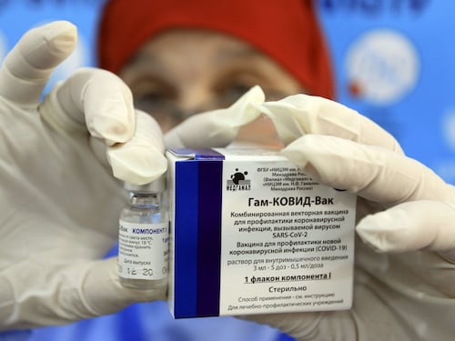 Lo Spallanzani diede il virus ai russi. Ora spunta il documento ufficiale