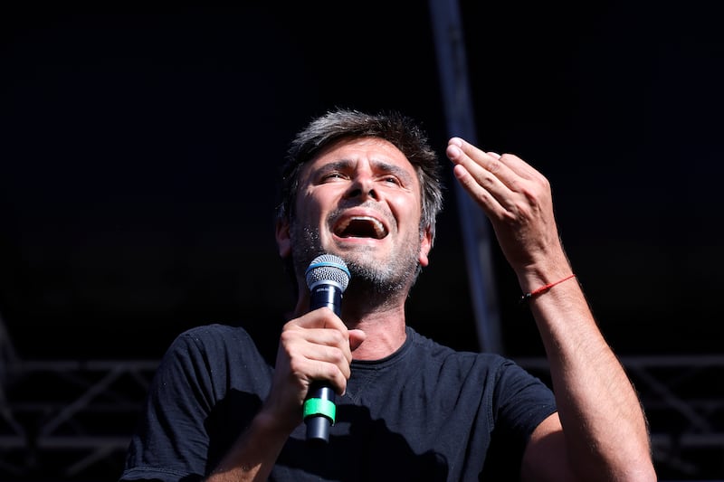 L’anti casta soccorso dalla casta