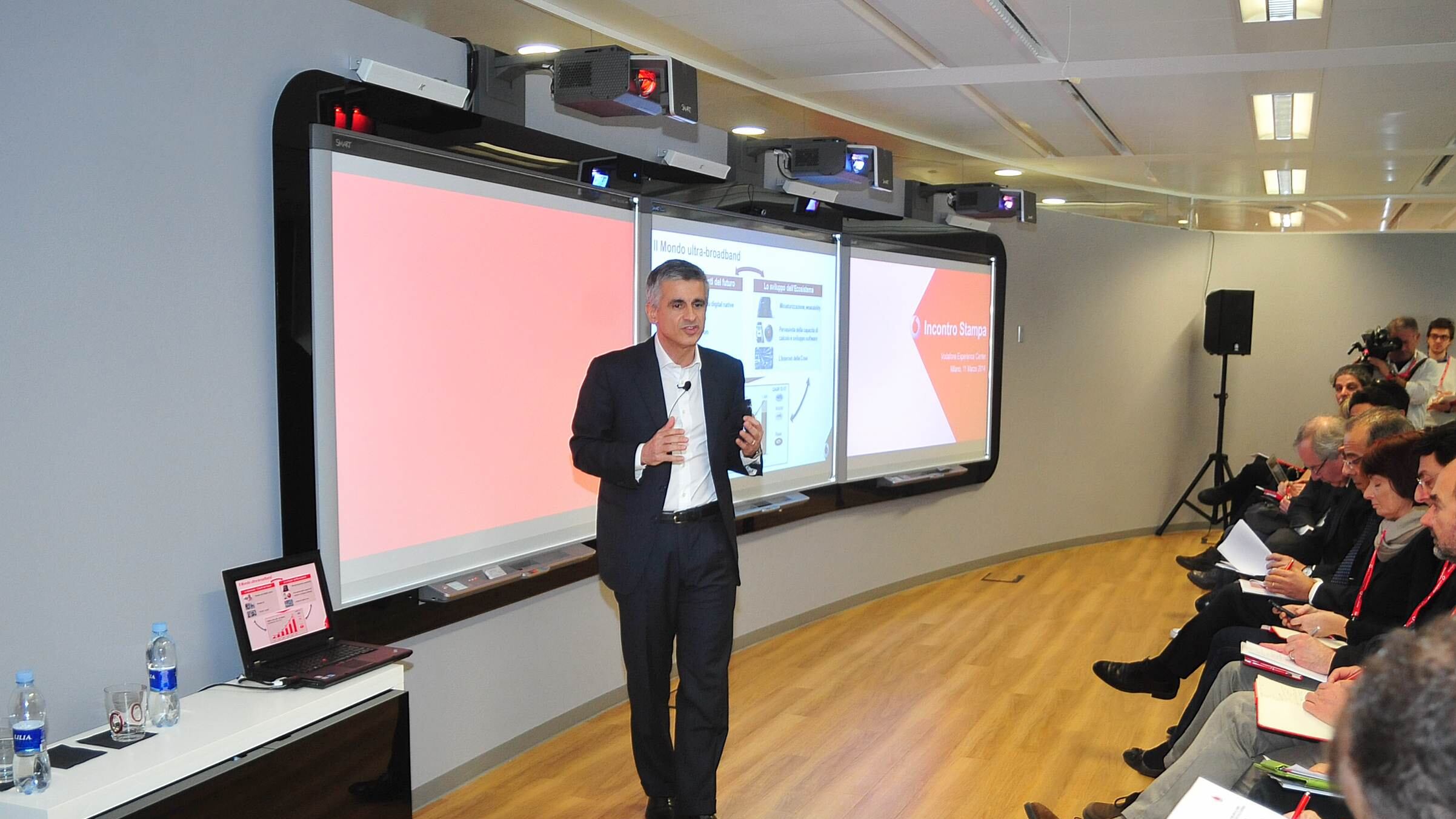 Vodafone passa all'attacco su Iliad