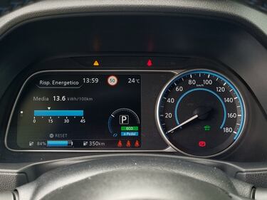 Nuova Nissan Leaf 2023: guarda la gallery del crossover elettrico 17