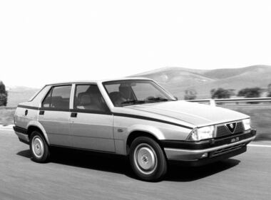 Alfa 75: guarda la gallery 7