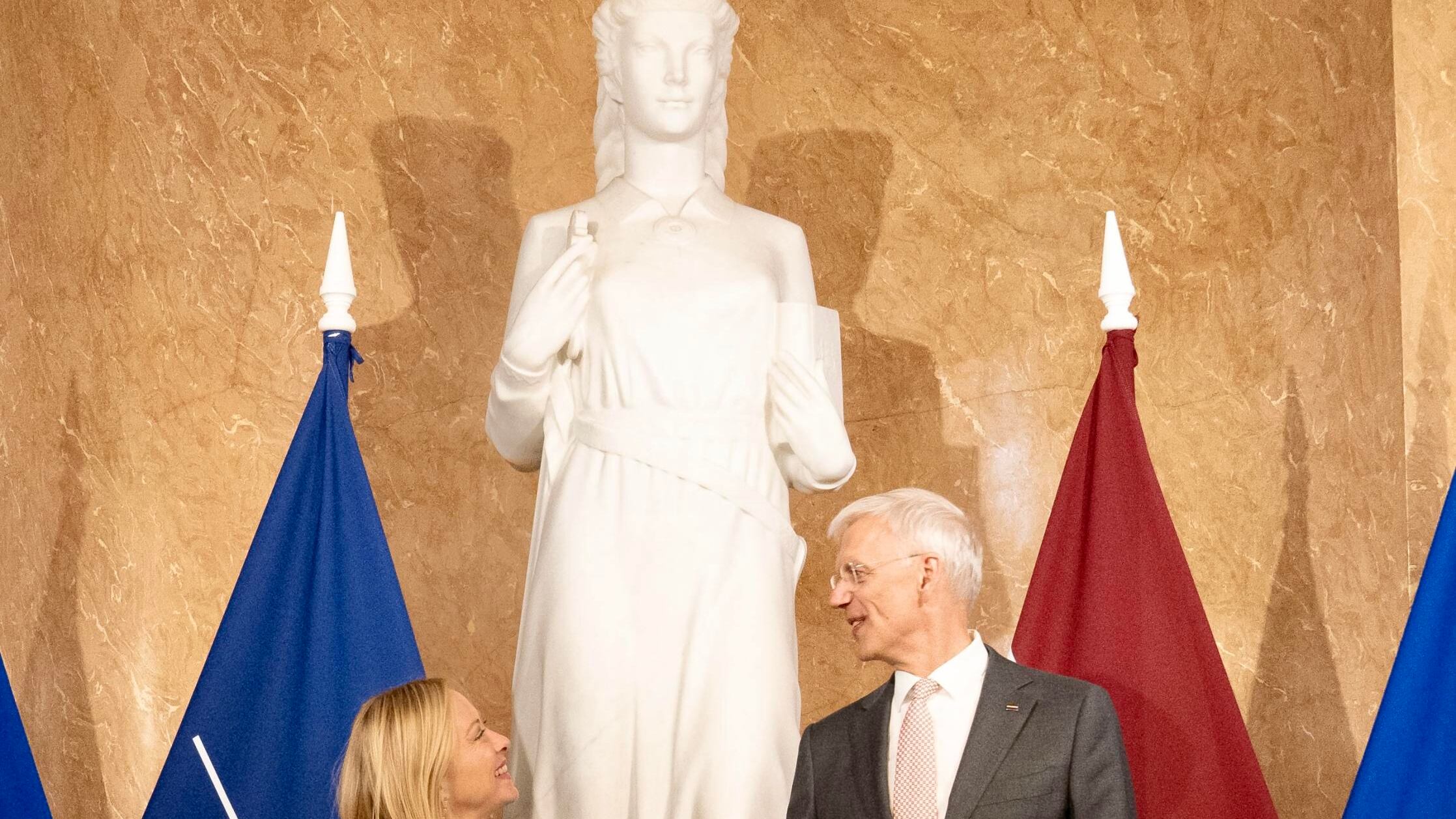 Immigrazione, sicurezza e bilancio: ecco la ricetta Meloni per Ue (e Nato)