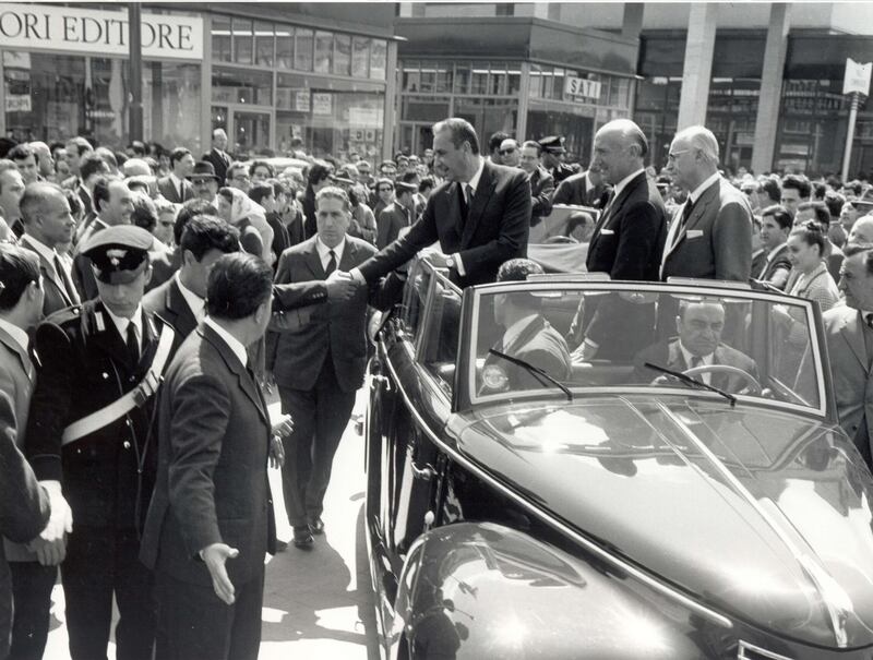 Aldo Moro in visita alla Campionaria