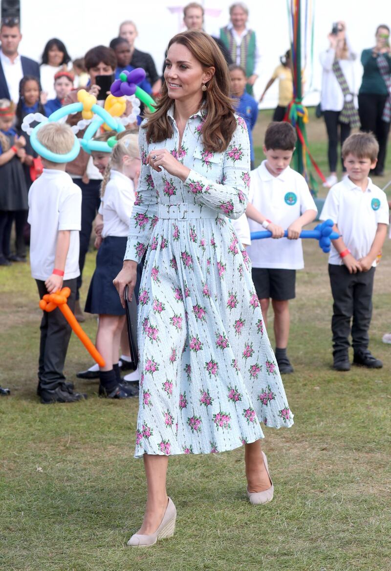 Kate Middleton, nuovo look a fiori: foto 8