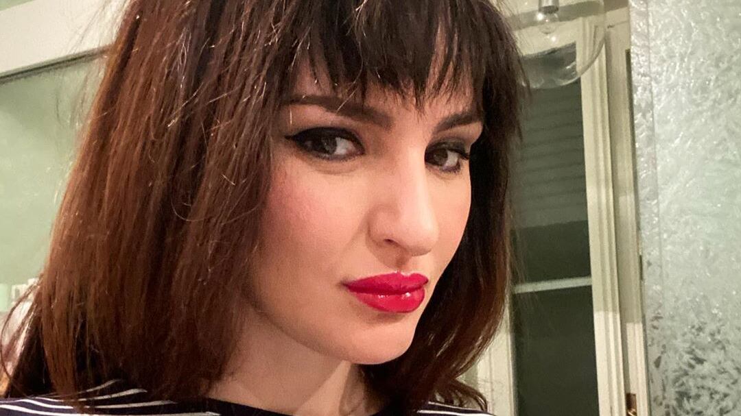 Arisa: "Per vincere la mia malattia indosso parrucche come Naomi Campbell"