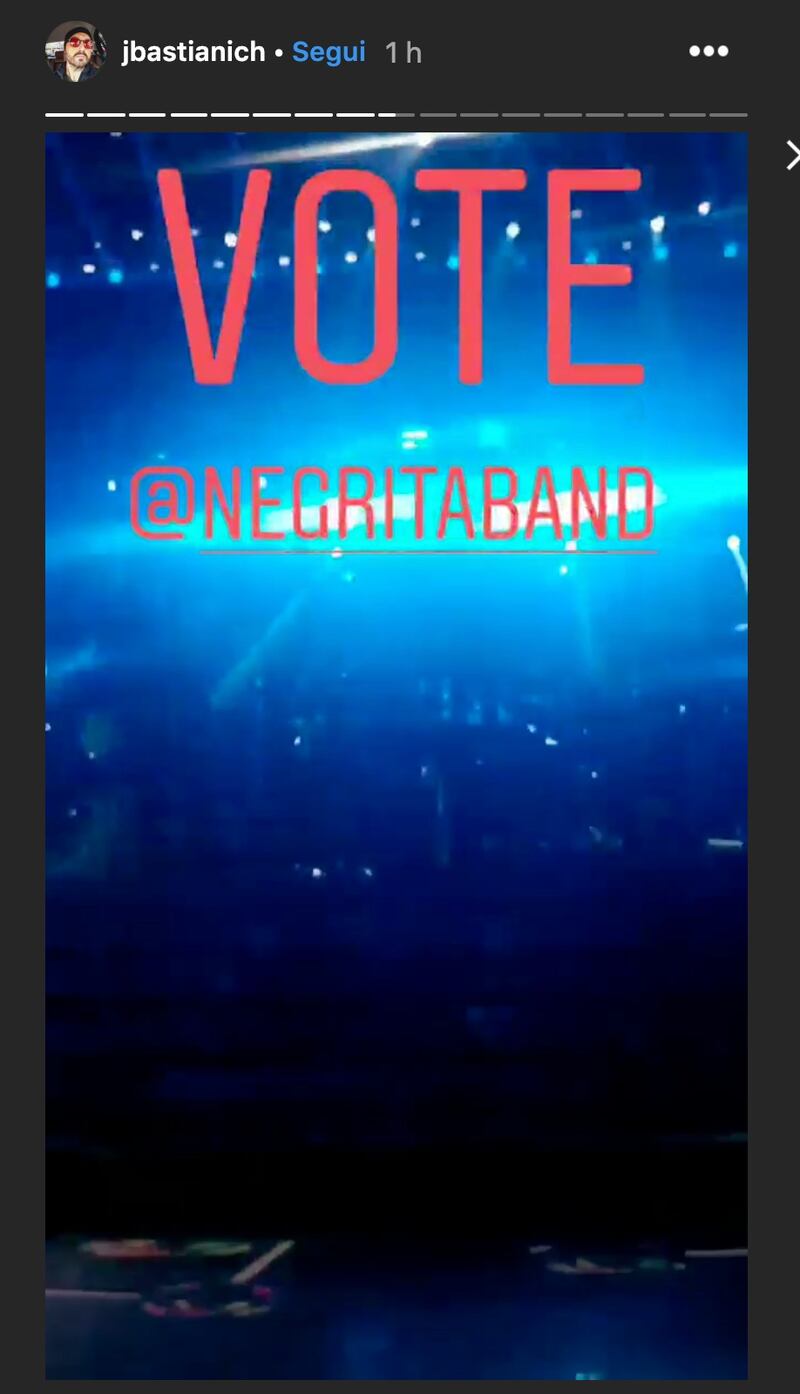 Vota per i Negrita: la scivolata di Bastianich su Istagram