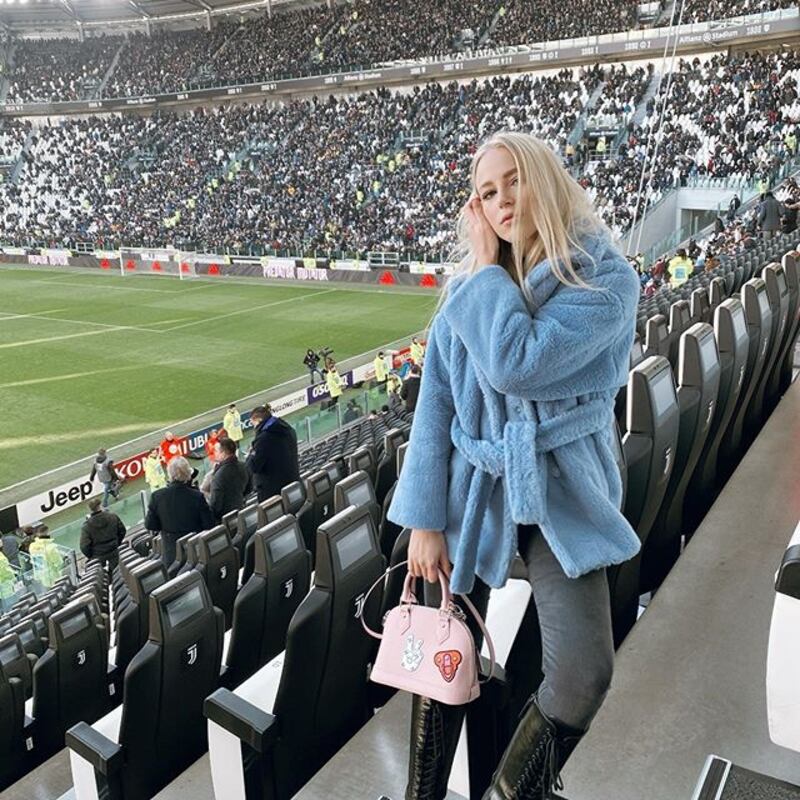 Ivana Nedved incantevole su Instagram 6