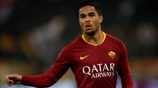 Roma, Kluivert contromano in centro: multato di 150 euro