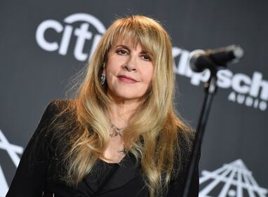 Rock & Roll Hall of Fame, i look in foto 12