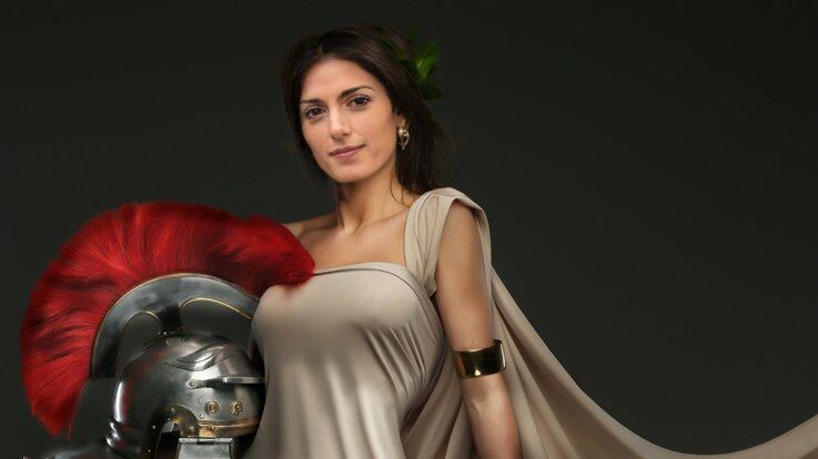 "Cafonata!". L'endorsement di Grillo alla Raggi finisce in farsa