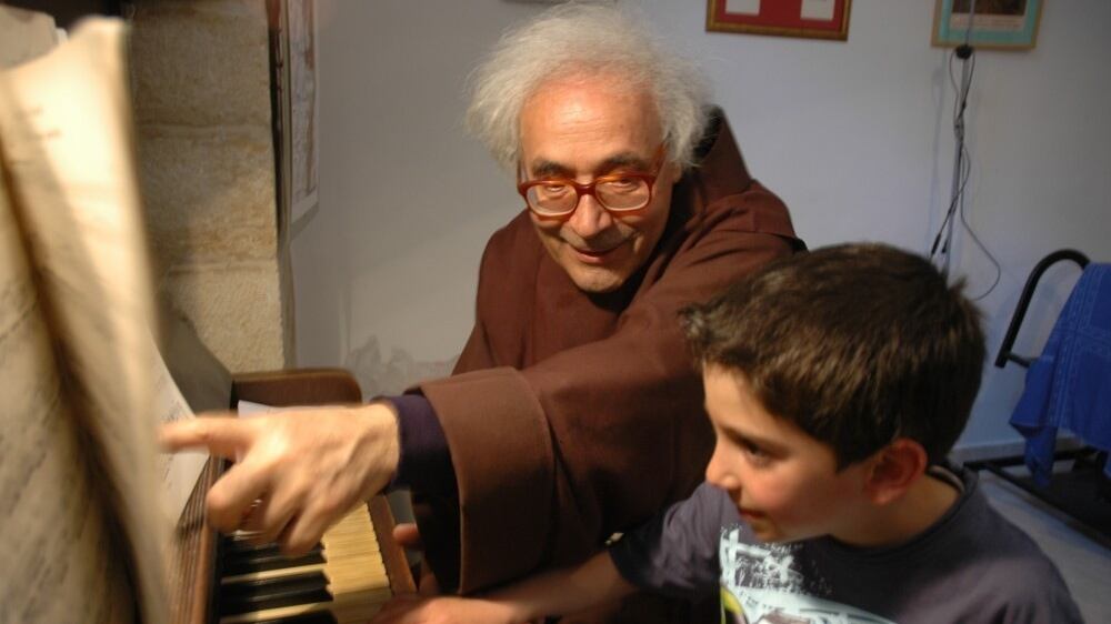 Quando la musica unisce: concerto di giovani pianisti della Terra Santa