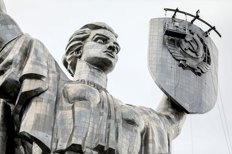 Monumenti, strade e festività: così Kiev si smarca dall'influenza culturale russa 5