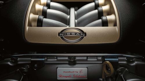 Nissan GT-R Takumi Edition e Skyline Edition, guarda tutte le foto 4