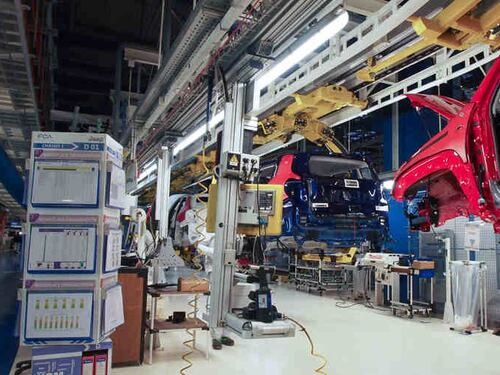 "Rimodulare gli incentivi auto", ecco il nuovo piano del governo