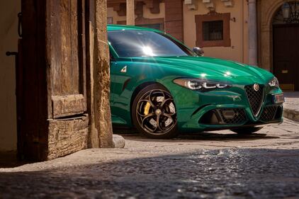 Alfa Romeo Giulia e Stelvio Quadrifoglio 100° Anniversario, guarda la gallery 22