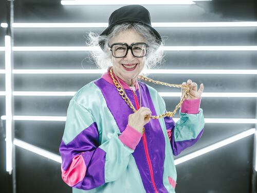 Come ringiovanire il viso dopo i 60 anni