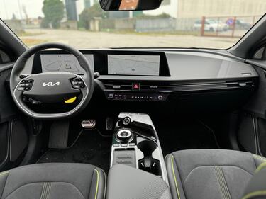 Kia EV6 GT: guarda la gallery della nuovo crossover GT sportiva da 585 CV 17