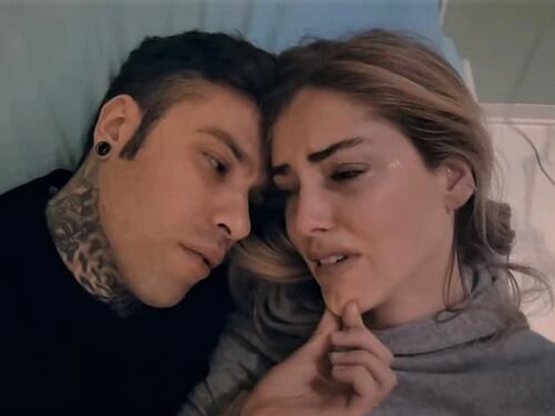 "Telecamere in ospedale". L'inquietante dietro le quinte della malattia di Fedez