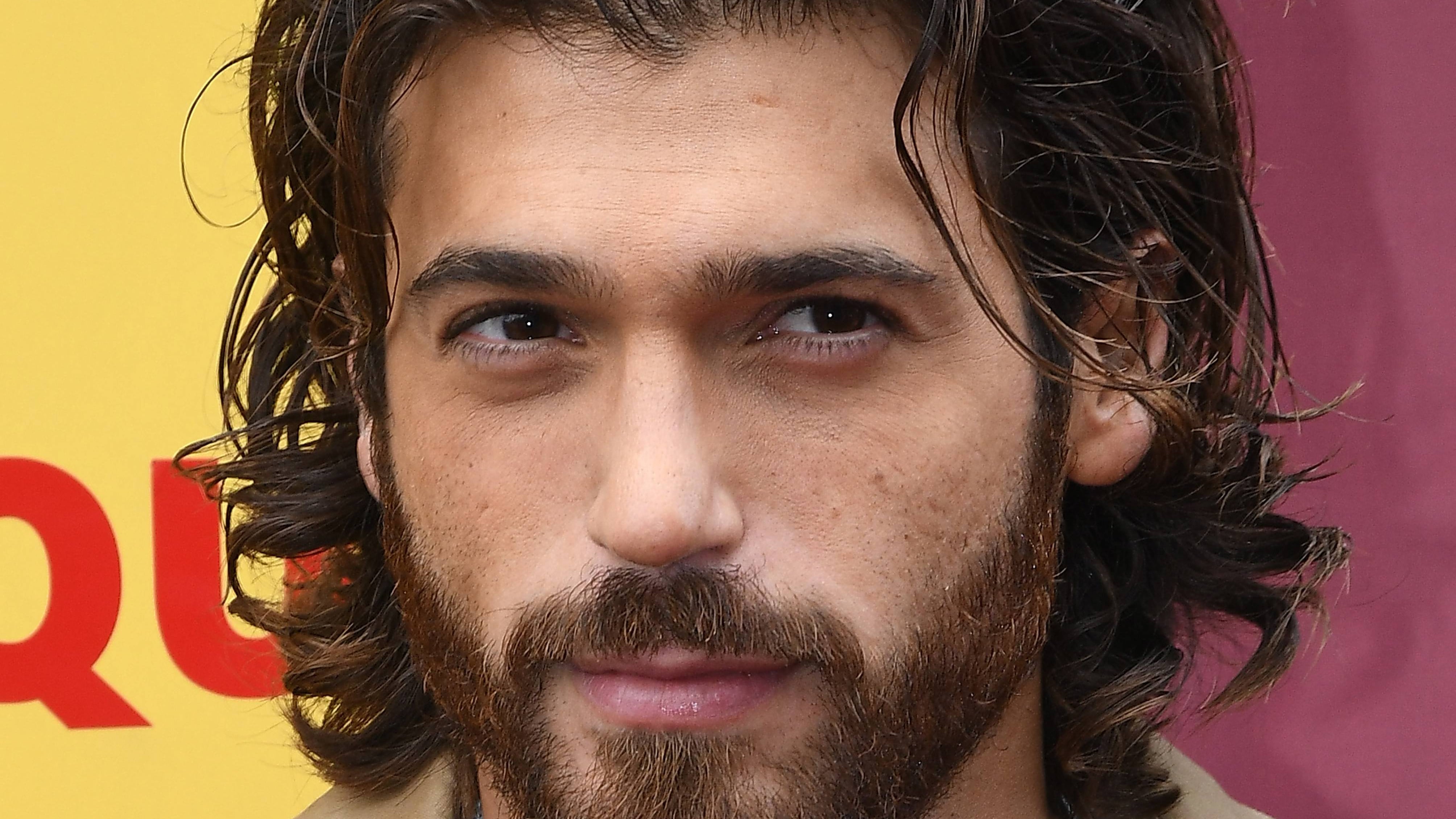 La truffa del finto Can Yaman per spillare soldi alle fan