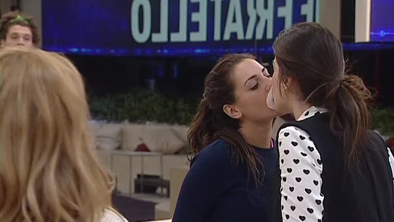 Grande Fratello 14, i momenti hot 48