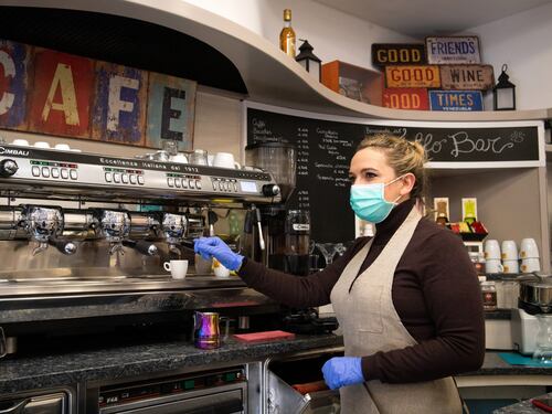 Coronavirus, il rinvio non basta: "Il governo cancelli le tasse"