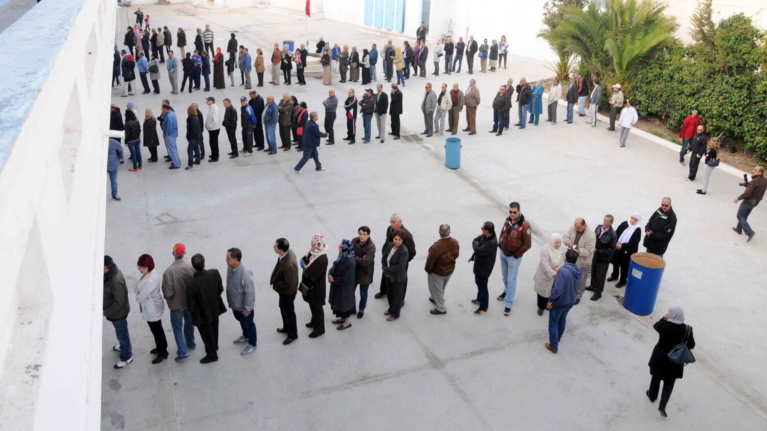 La Tunisia ha votato: verso ballottaggio Essebsi-Marzouki