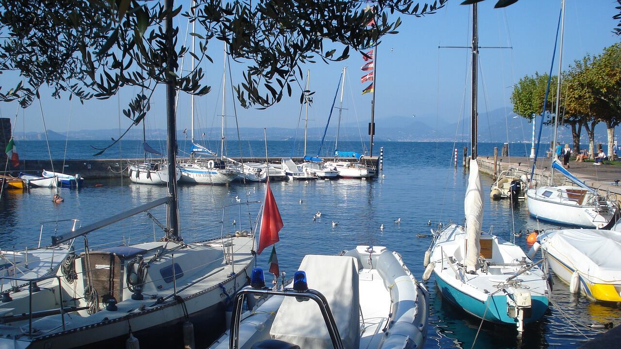 Lago di Garda, centinaia di persone con gastroenterite per il Norovirus: le cause