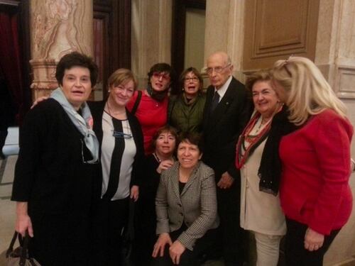 Selfie presidenziale: tutte le donne di Re Giorgio