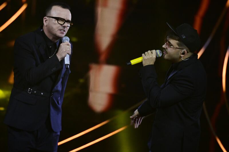 Sanremo 2024: ecco il look della quarta serata del Festival di Geolier 2