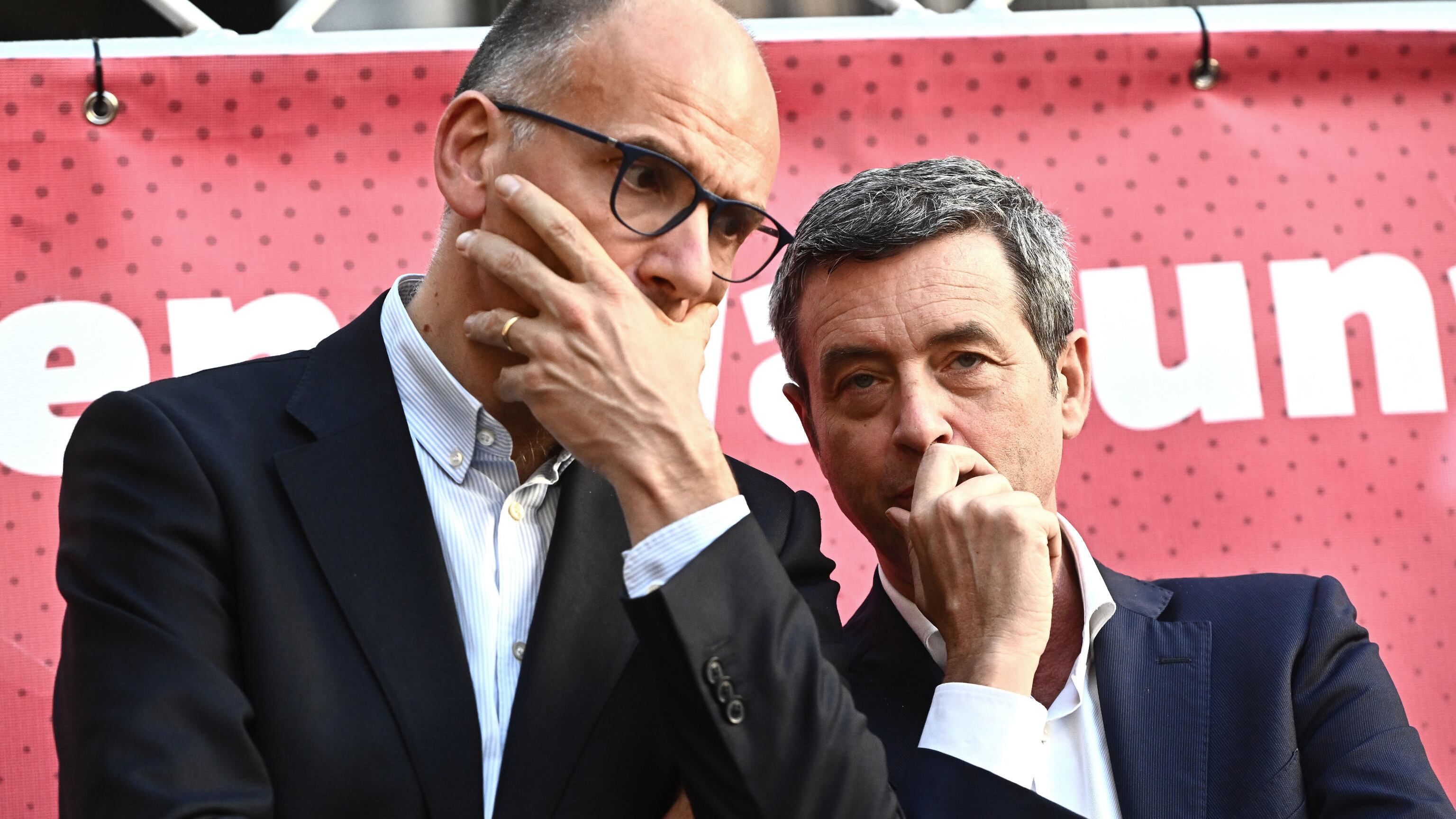 I dem si svegliano: "Solidarietà a La Russa". Ma Letta: "Destra incendiaria"