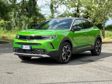 Opel Mokka-e 2024: guarda la gallery del rivisto SUV elettrico, ora con più autonomia 3