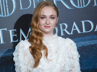 Sophie Turner, le foto sexy 18