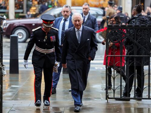Re Carlo III operato alla London Clinic: “Sta bene”