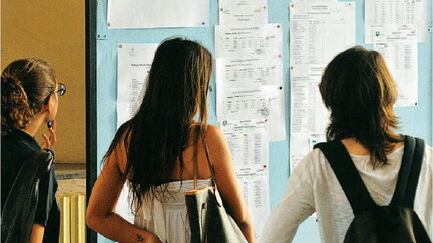 Spending review, tassati gli studenti bamboccioni Rate più care per fuoricorso