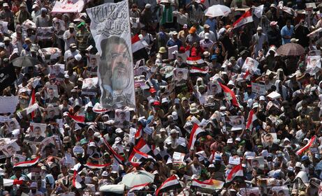 Egitto, la piazza pro-Morsi 3