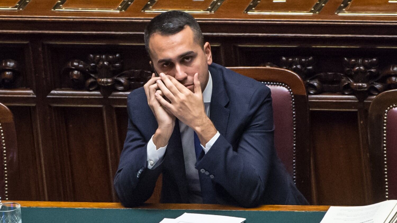 Sul Mes i 5 Stelle cadenti: in fuga altri senatori grillini
