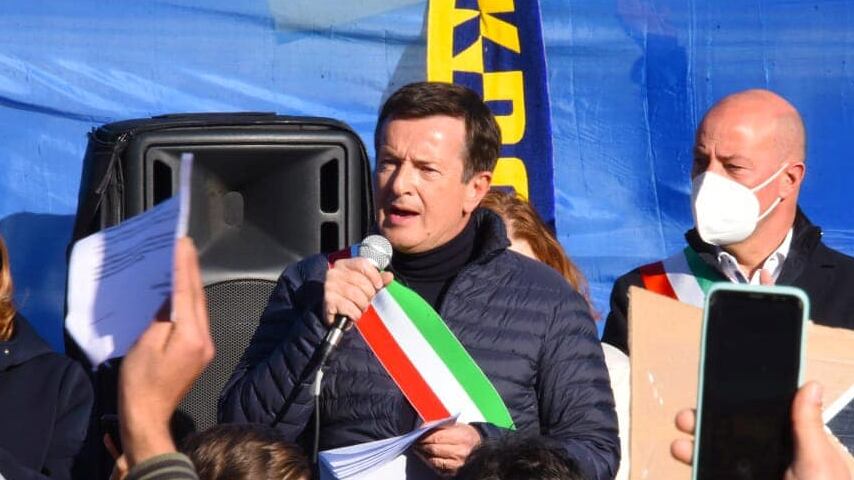 Cori razzisti, il sindaco di Bergamo chiede scusa ai napoletani