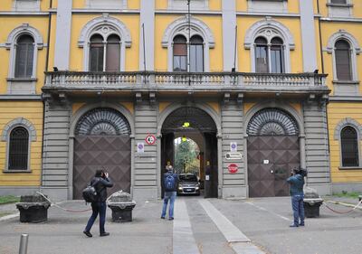 I migranti arrivano alla Montello 11