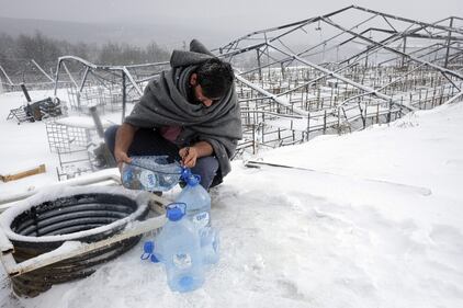 I migranti nella neve a Lipa, Bosnia 1