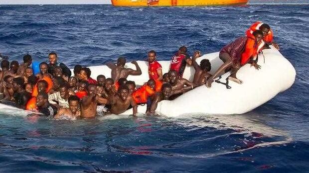 Migranti, presi 2 scafisti. Erano domiciliati in Italia