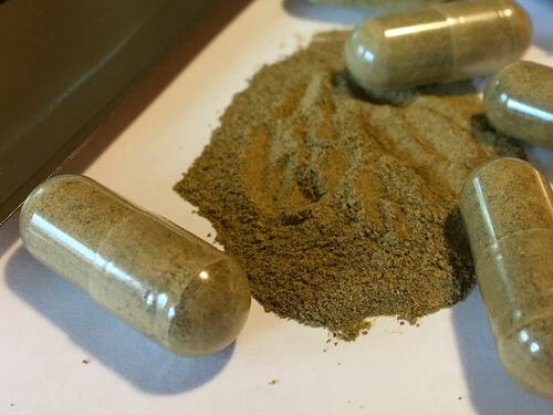 Boom di casi (+1.200%): allarme Kratom negli Usa, cos'è e perché sta esplodendo
