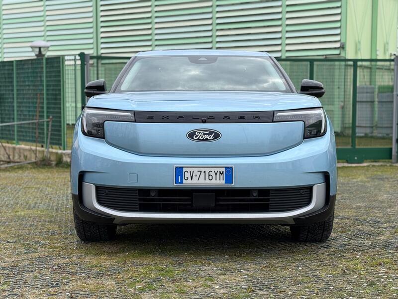 Ford Explorer EV: guarda la gallery del nuovo SUV americano 3