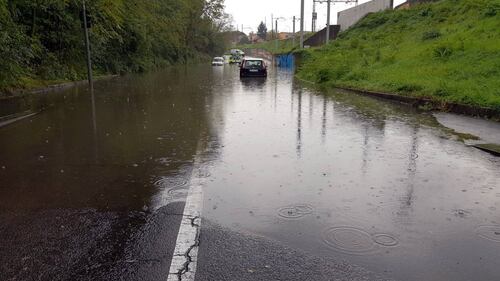 Strade allagate e alberi caduti: nubifragio si abbatte su Milano 6